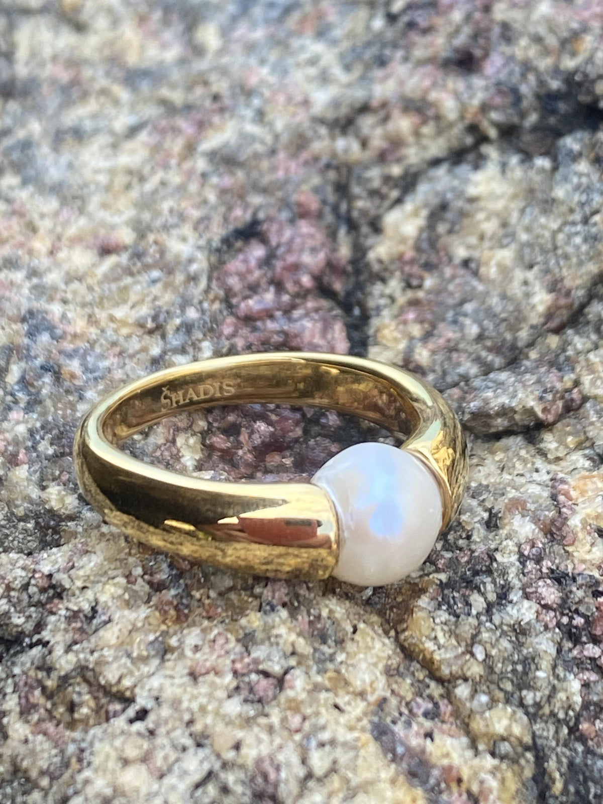 Pearl Statement Ring - Stainless Steel - Minimalistic Elegance