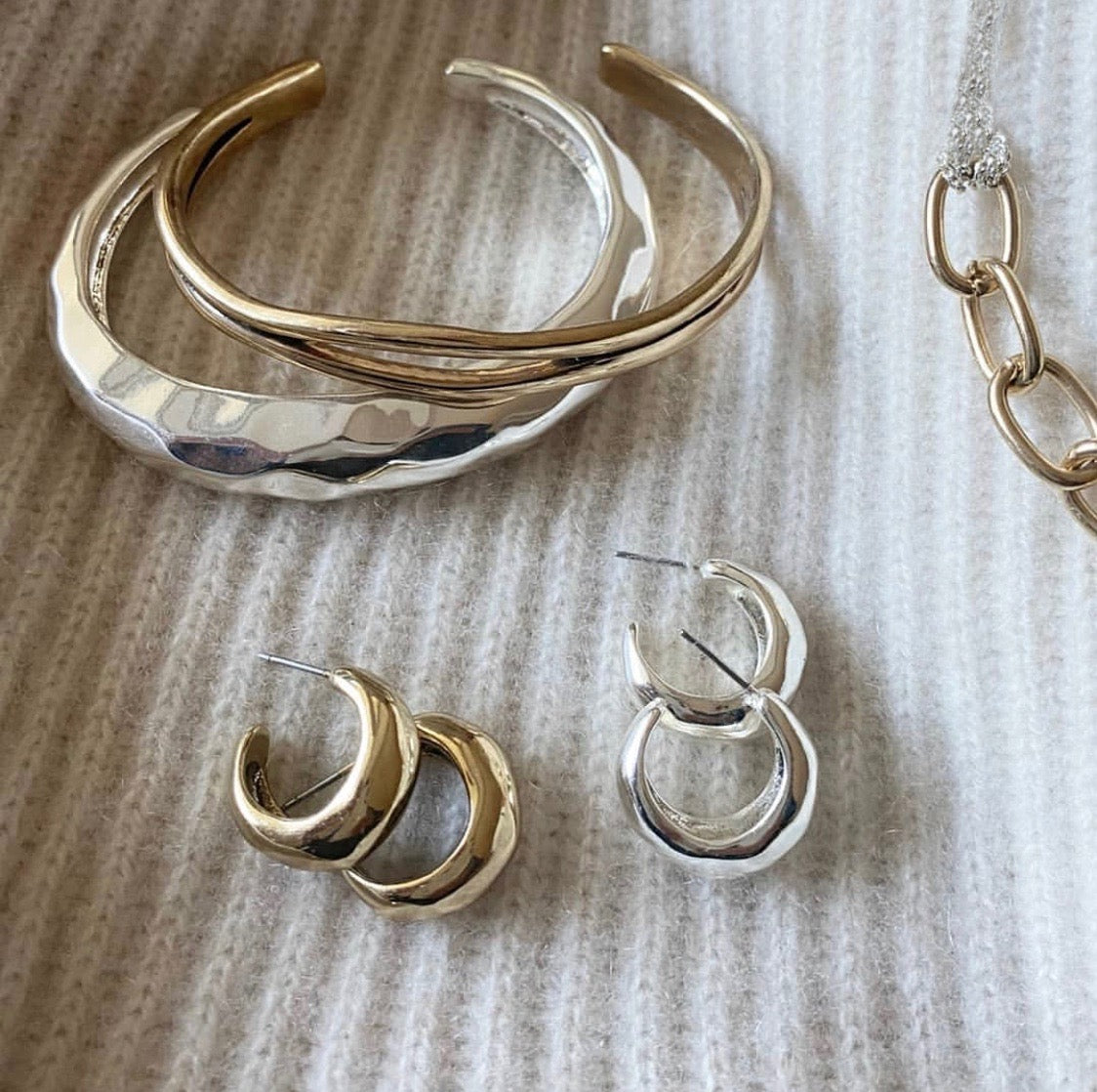 Basic Earrings